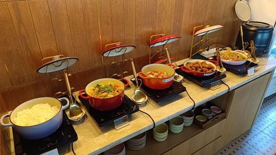 Preview of The Coral Finest Business Class Lounge (Cocoon)						 Suvarnabhumi International Airport International Terminal - Concourse C Office space for Rent in Bangkok