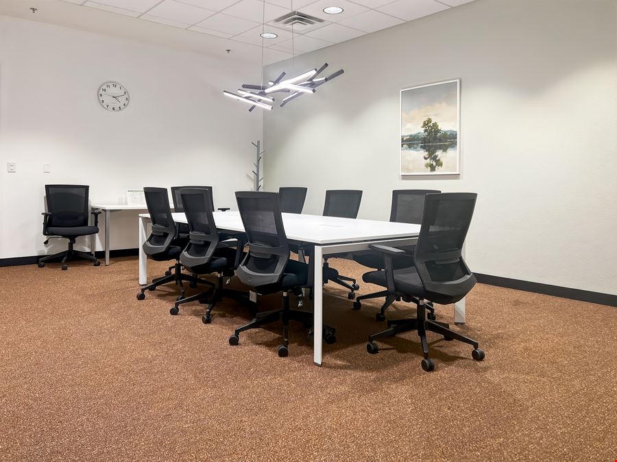 TX, Burleson - E Renfro St