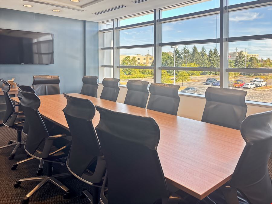Regus - Beachwood - Chagrin Highlands