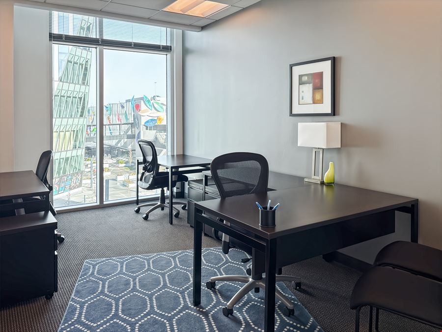 NE, Omaha - Aksarben Village