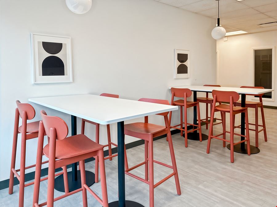 BC, Surrey - Benchmark Business Centre