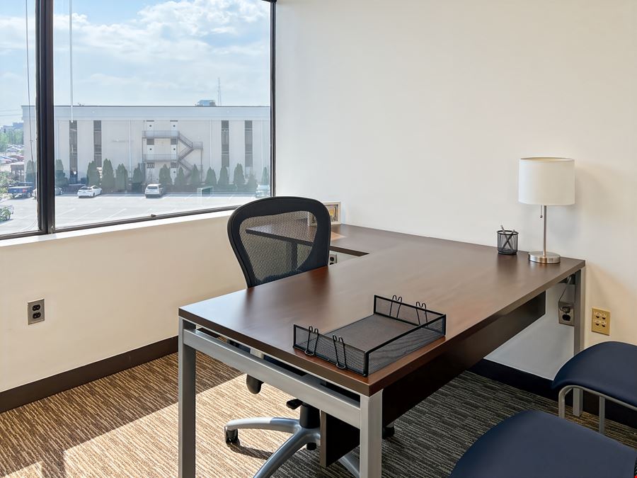 MD, Towson - West Road Corporate Center