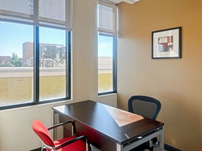 Regus - Tallahassee – Alliance Center