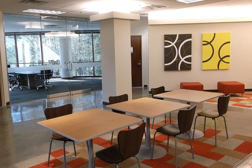 Workstyle Flexible Spaces - 1995 North Park Place