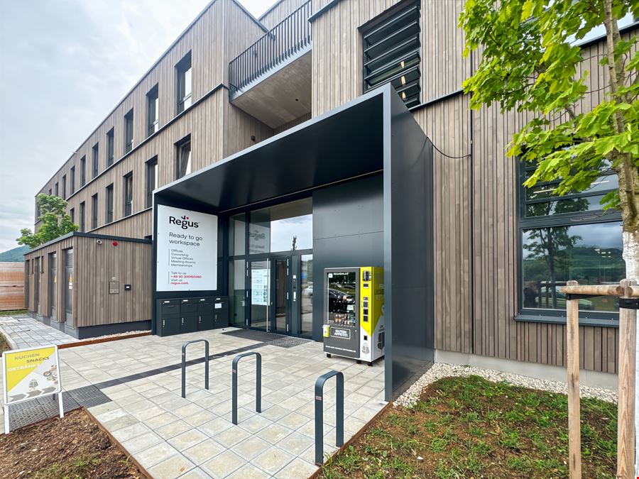 Regus - Friedrich-Henning Straße