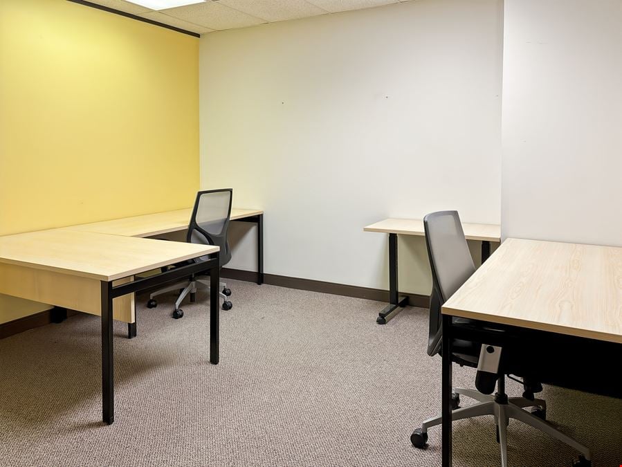 MI, Troy - Troy Liberty Center