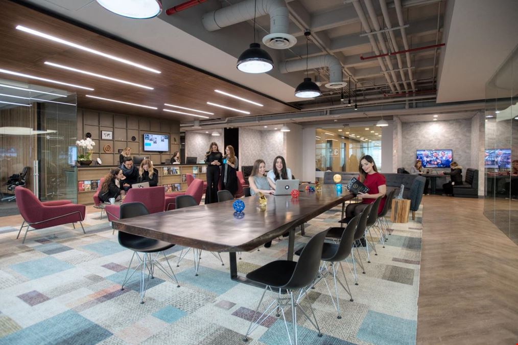 IOS OFFICES - Arboleda