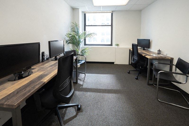 521 - Midtown Manhattan New York