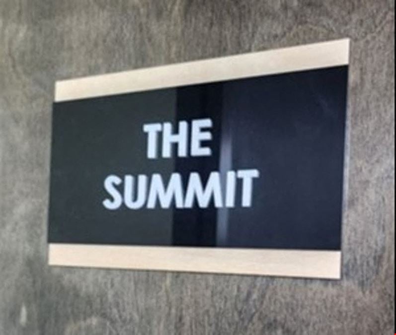Woodstock's Summit Conference Room (Floor4)