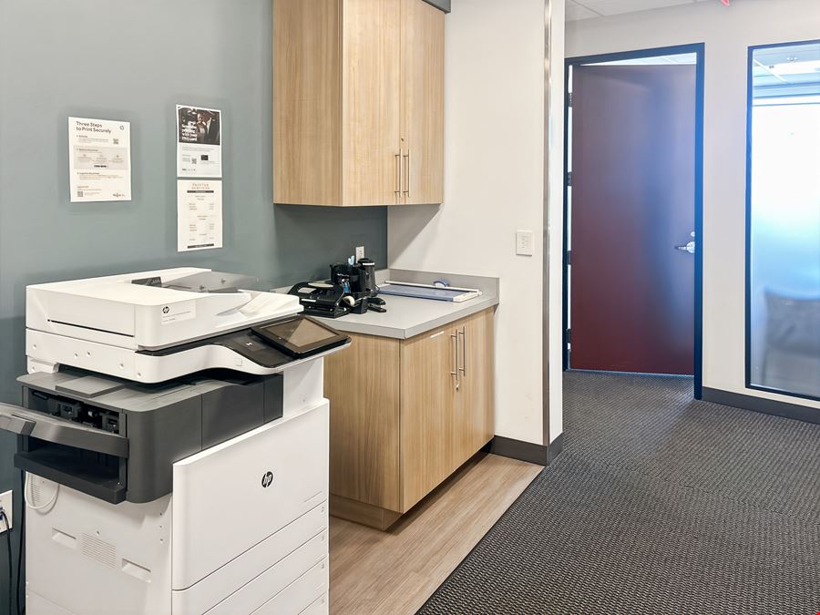 CA, Solana Beach - Solana Beach Corporate