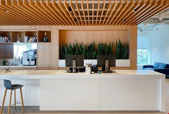 BC, Vancouver - 525 West 8th Avenue