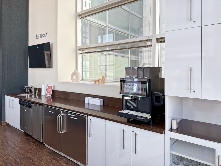 Regus - Rockville - Montgomery Ave
