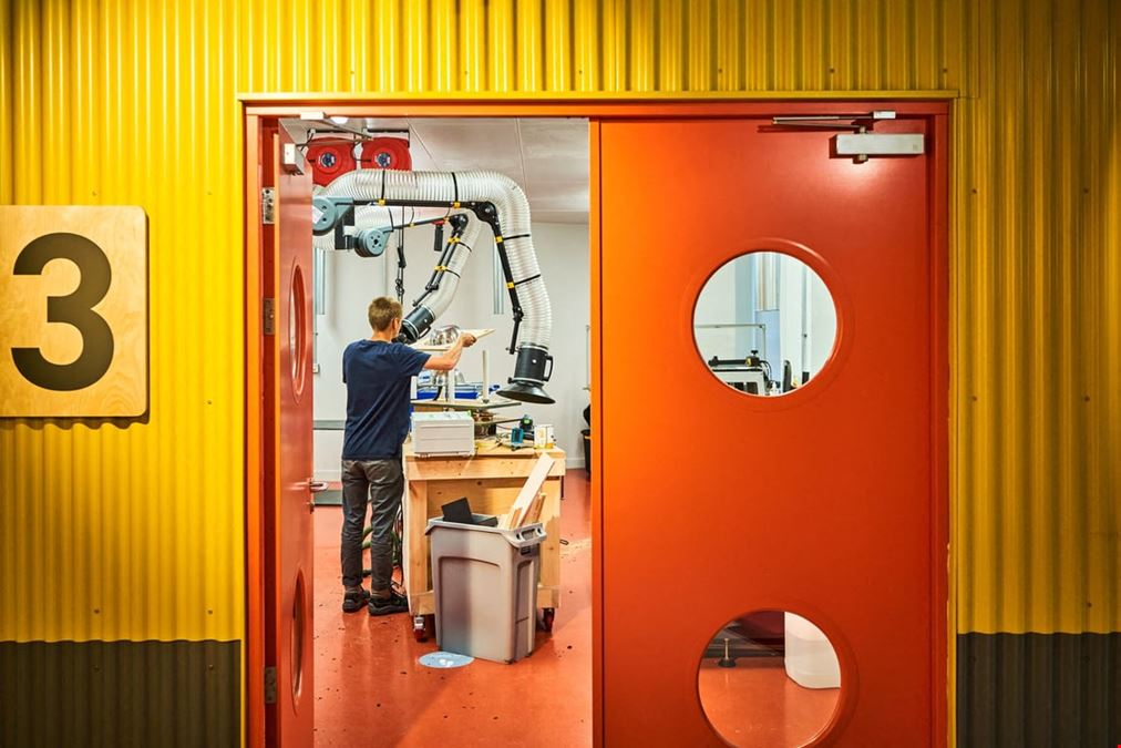 Plus X Innovation - Brighton