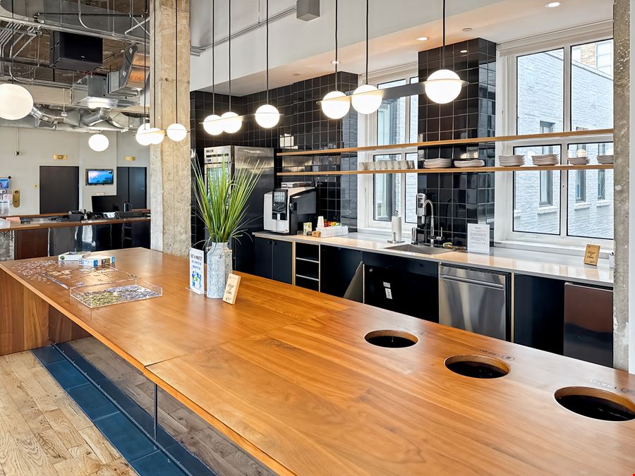 TX, Houston - 708 Main Street