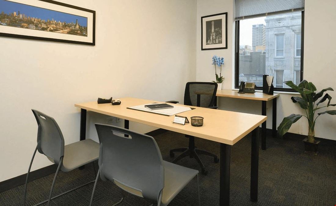 Private Office For 3 People