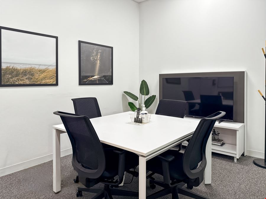 AL, Huntsville - Spaces Redstone Arsenal