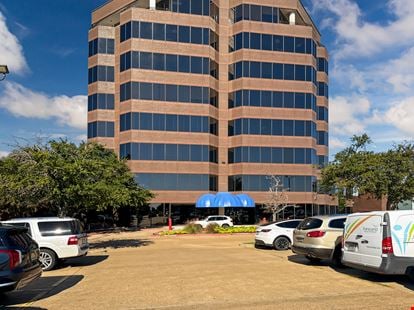 TX, Bryan - Galleria Village