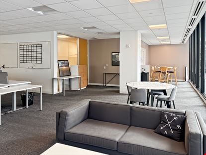 Spaces - Fort Lauderdale - Las Olas Square