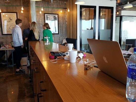 Preview of Glassqube - Sky Tower Phase 1-3 Office space for Rent in Abu Dhabi