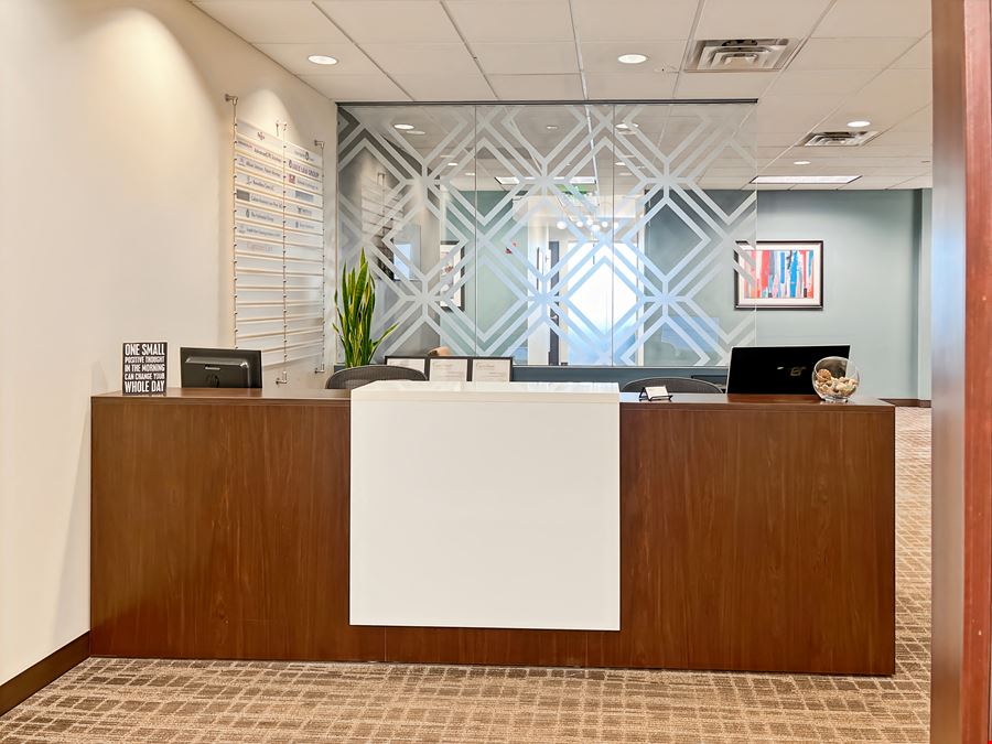 MN, Edina - Grandview Square