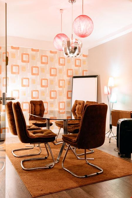 Le 10h10 Café & Coworking