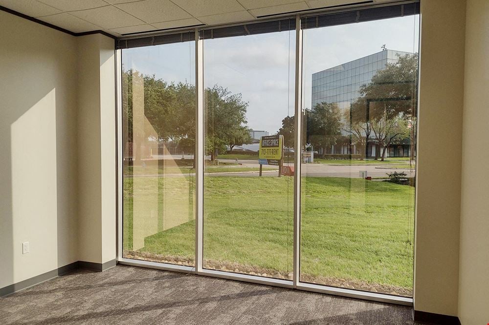 Workstyle Flexible Spaces - 11011 Richmond Ave