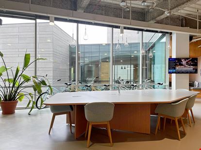 NC, Raleigh - Spaces Crabtree Terrace