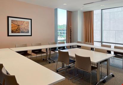 NC, Raleigh - Spaces Crabtree Terrace