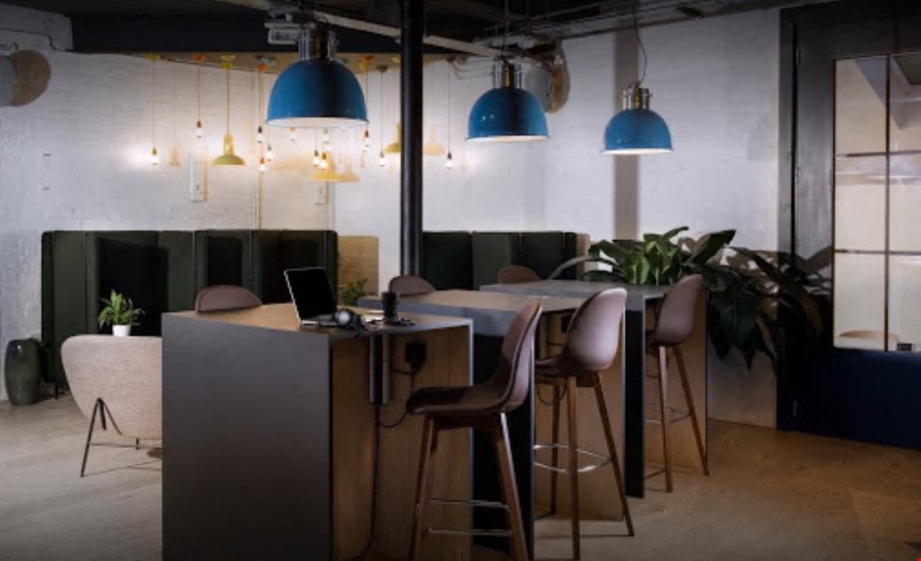 Uncommon - Highbury & Islington