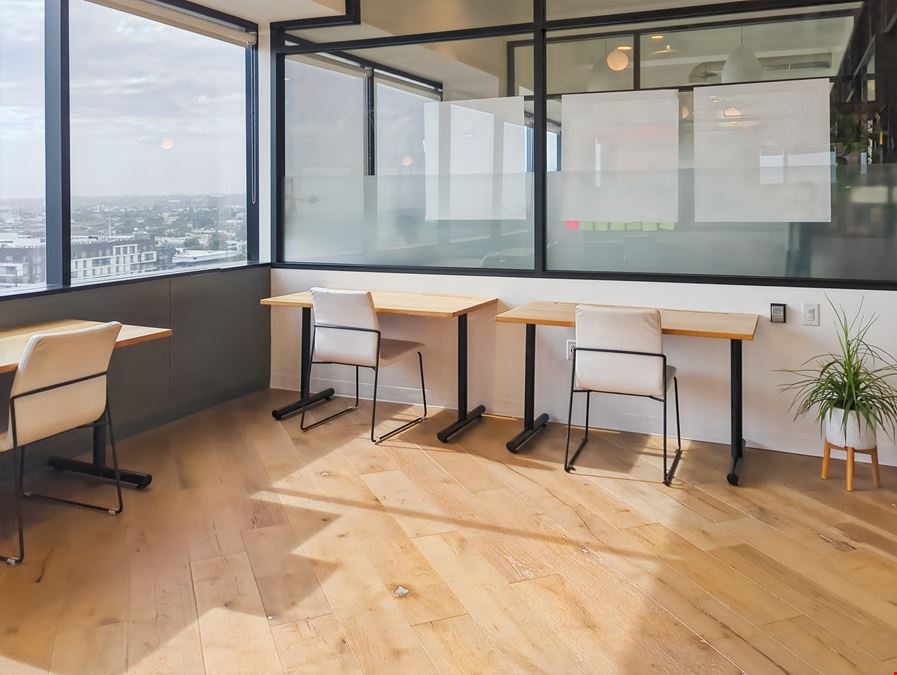 CA, Los Angeles - W Olympic Blvd