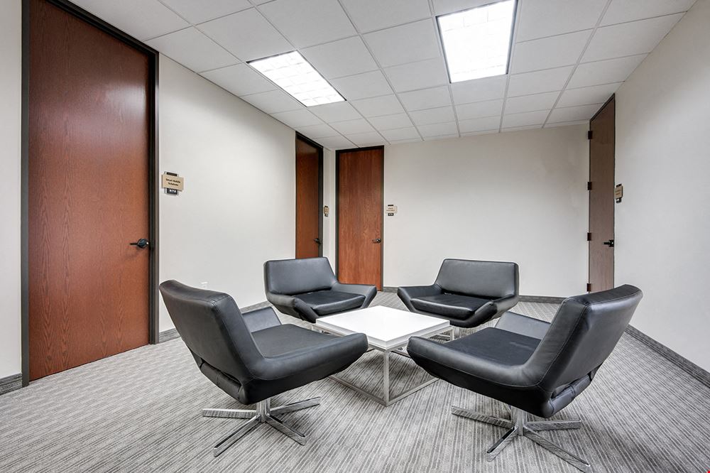 Workstyle Flexible Spaces - 4100 Spring Valley Rd