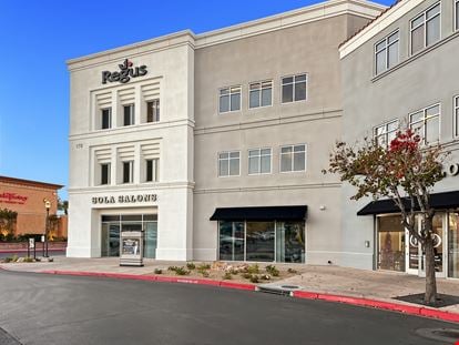 NV, Henderson - The District at Green Valley Parkway