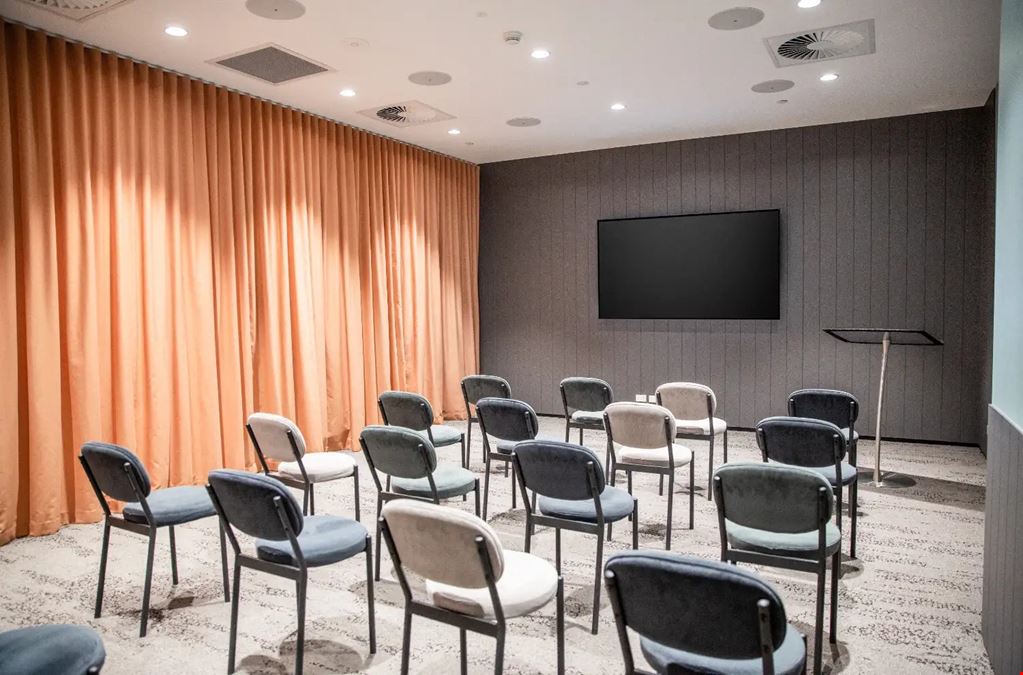 Waterman Workspaces (Eastland)