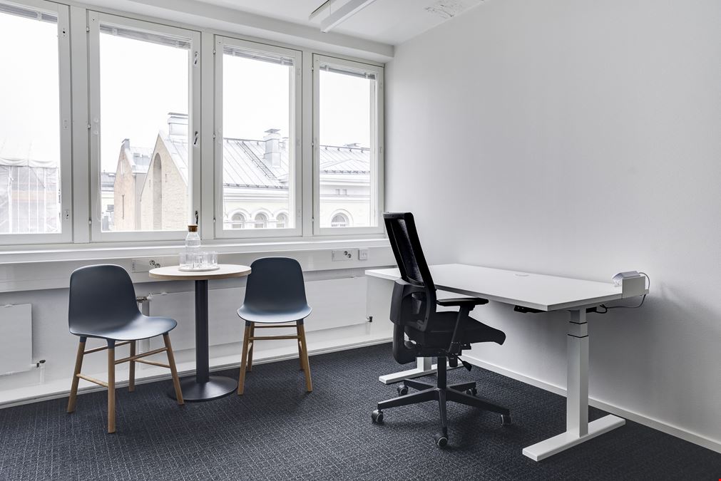 Spaces - London Highbury & Islington