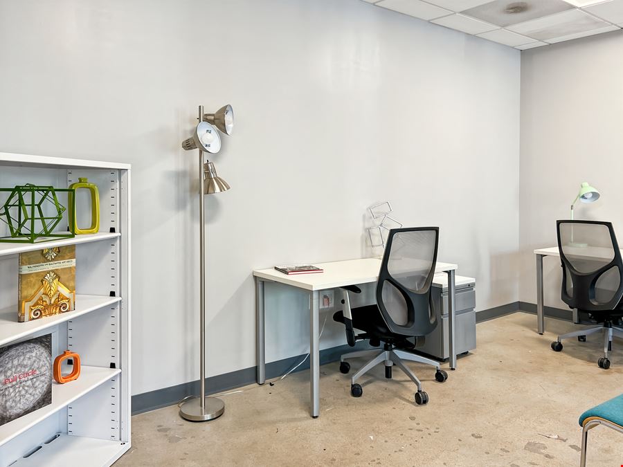 CA, Los Angeles - Spaces Santa Monica