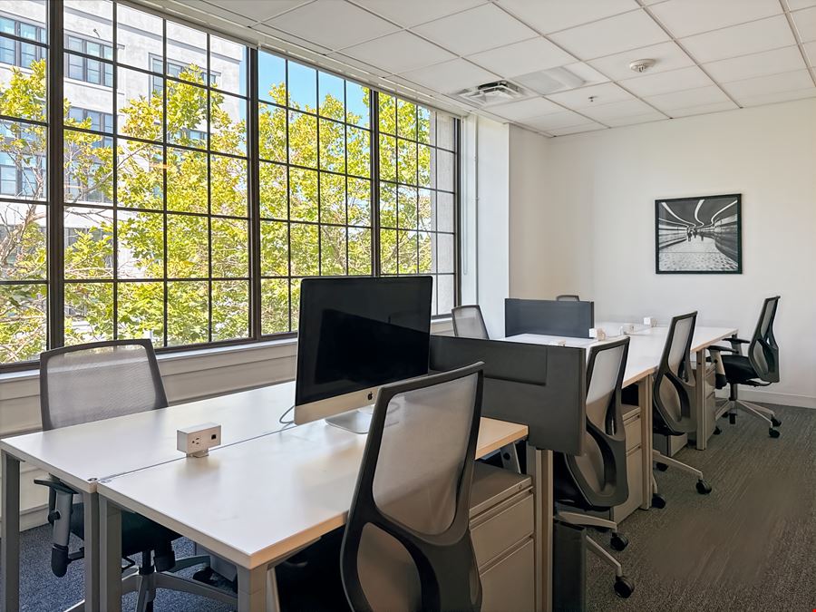 CA, Oakland - Spaces Jack London Square