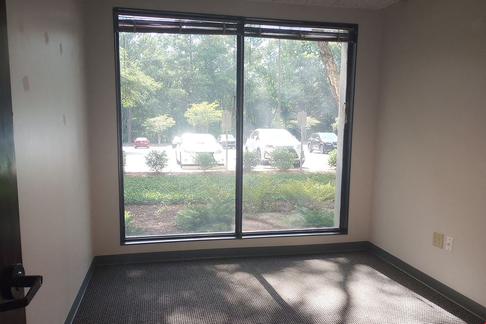 Workstyle Flexible Spaces - 2302 Parklake Drive