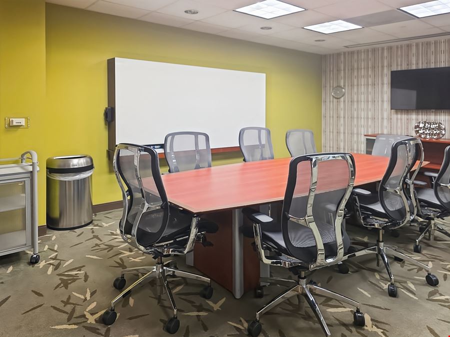 Regus - Miami - Brickell Key