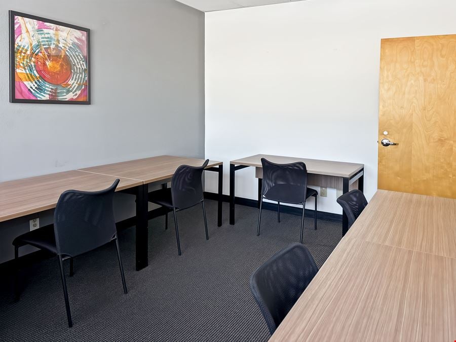 Regus - Bentonville - Beau Terre