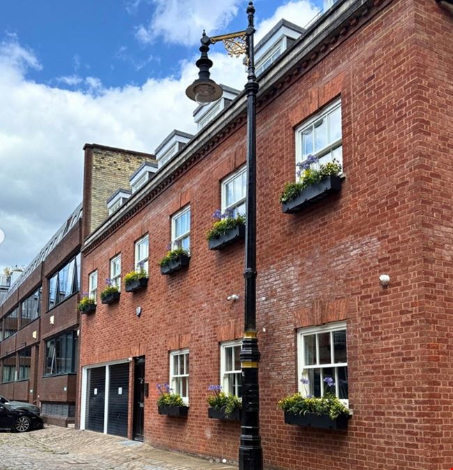 Grosvenor Gardens Greater 22