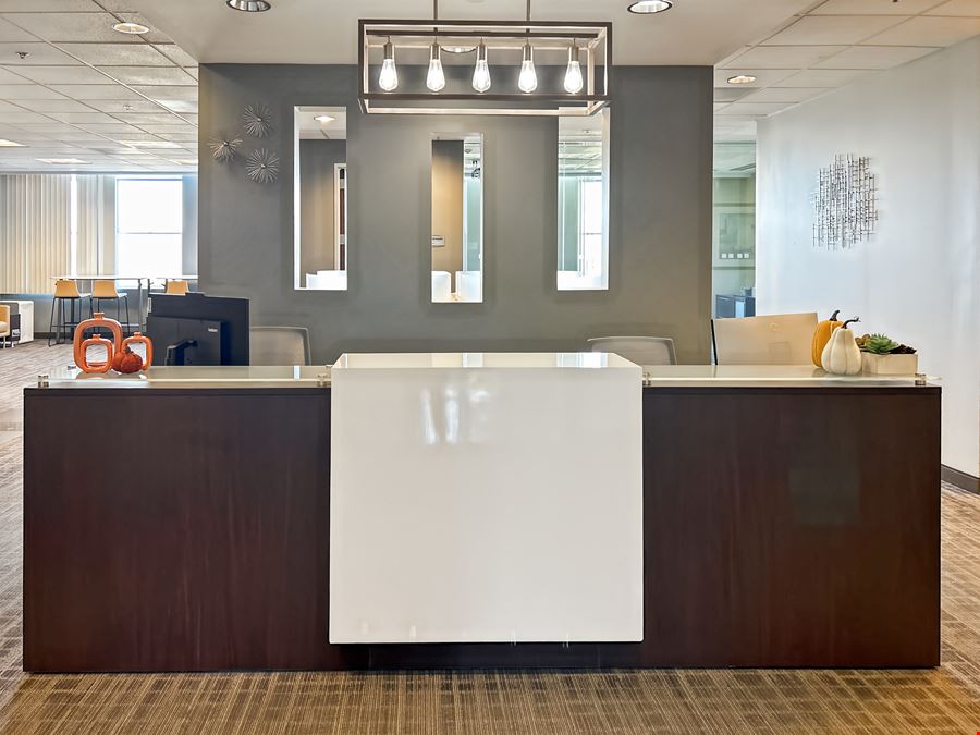 CA, Ladera Ranch - Ladera Corporate Terrace