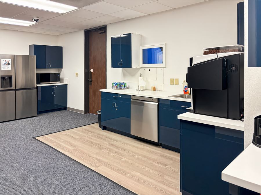 CA, Torrance - Hawthorne Blvd