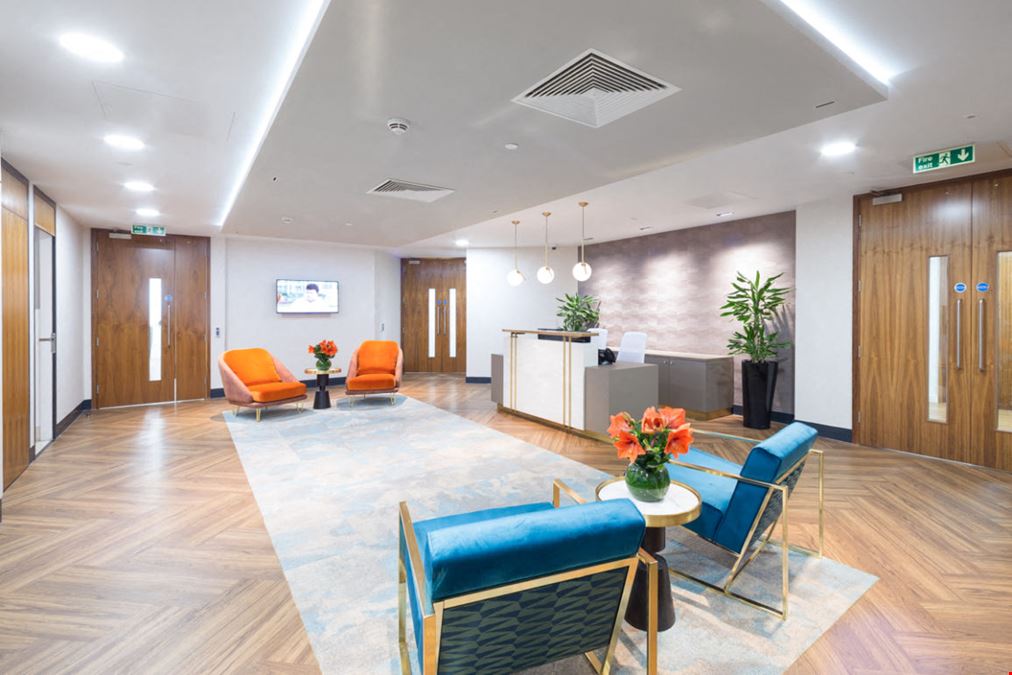 Landmark: King William Street - Monument