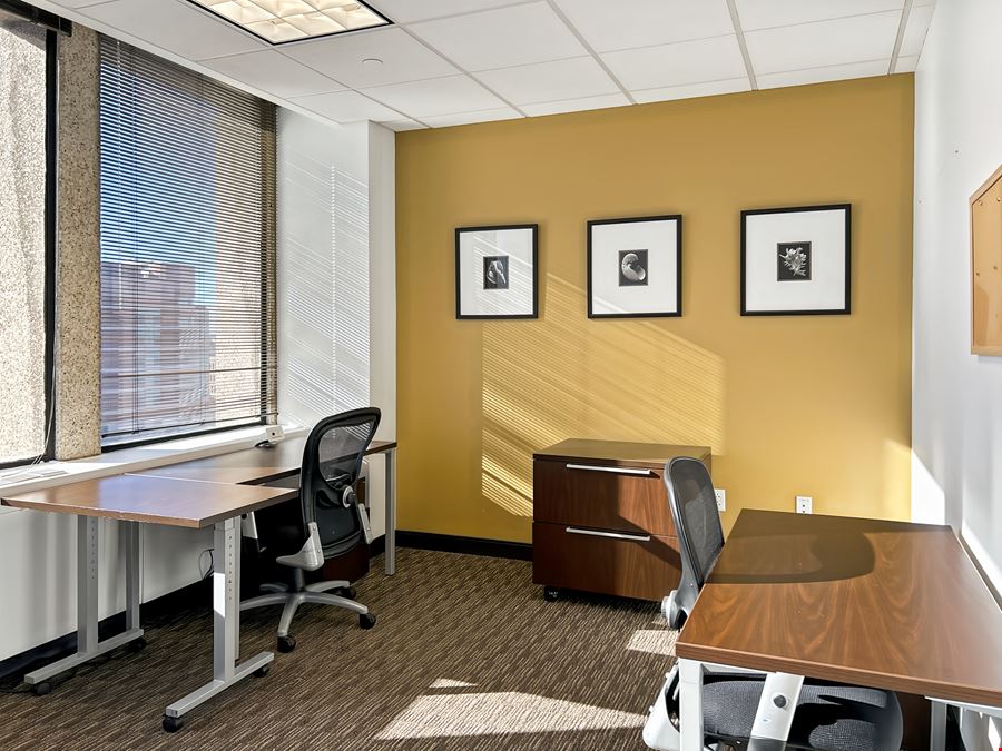 Regus - St Louis - Clayton Pierre Laclede