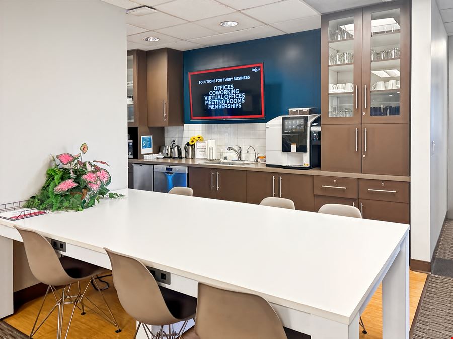 CA, San Rafael - Civic Center