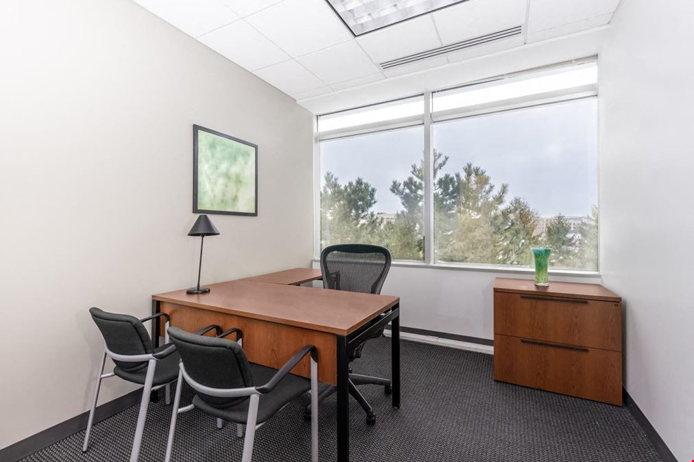 Regus - Beachwood - Chagrin Highlands