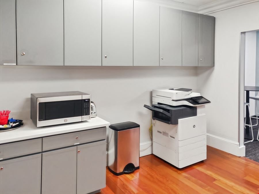 Regus - Johns Creek - Lakefield