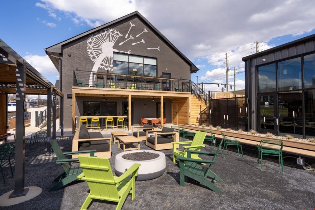The Annex + Private Patio Duluth
