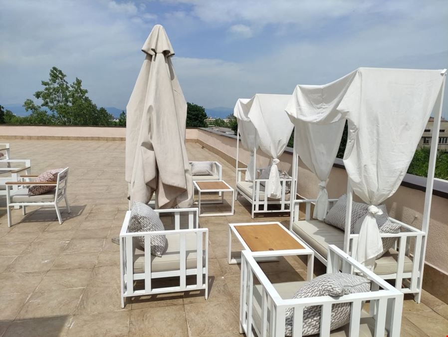 Biz Hub - Mladost 1A