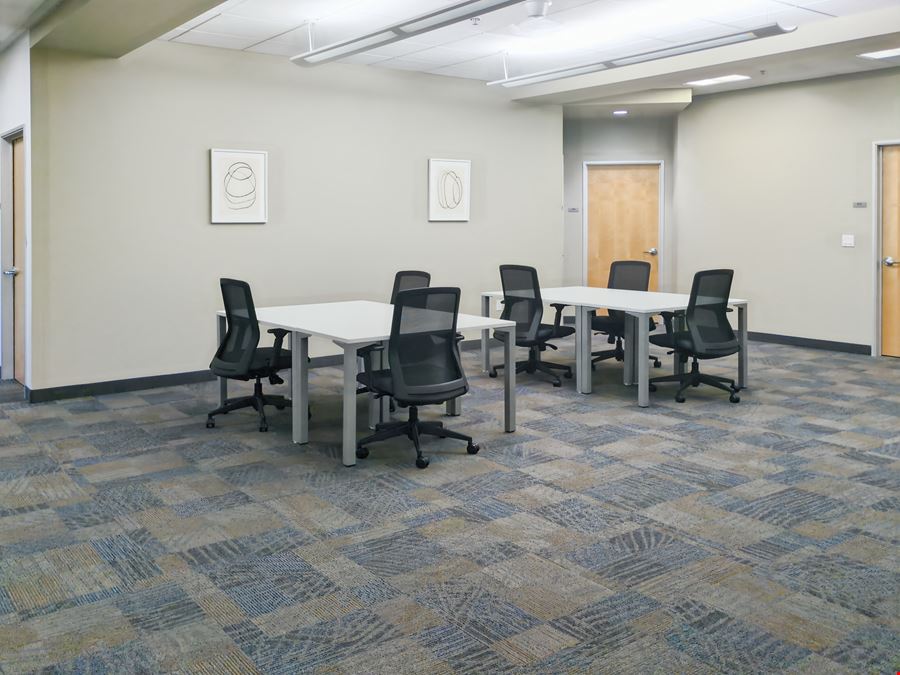 CA, San Diego - Via del Campo Ct